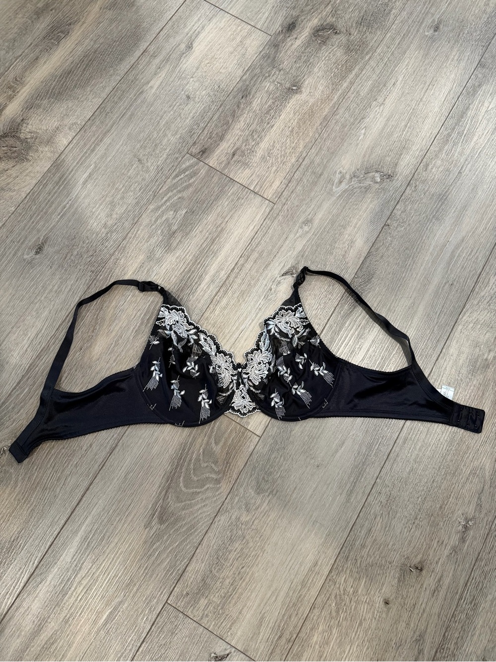Wacoal Black Bra with White Floral Embroidery